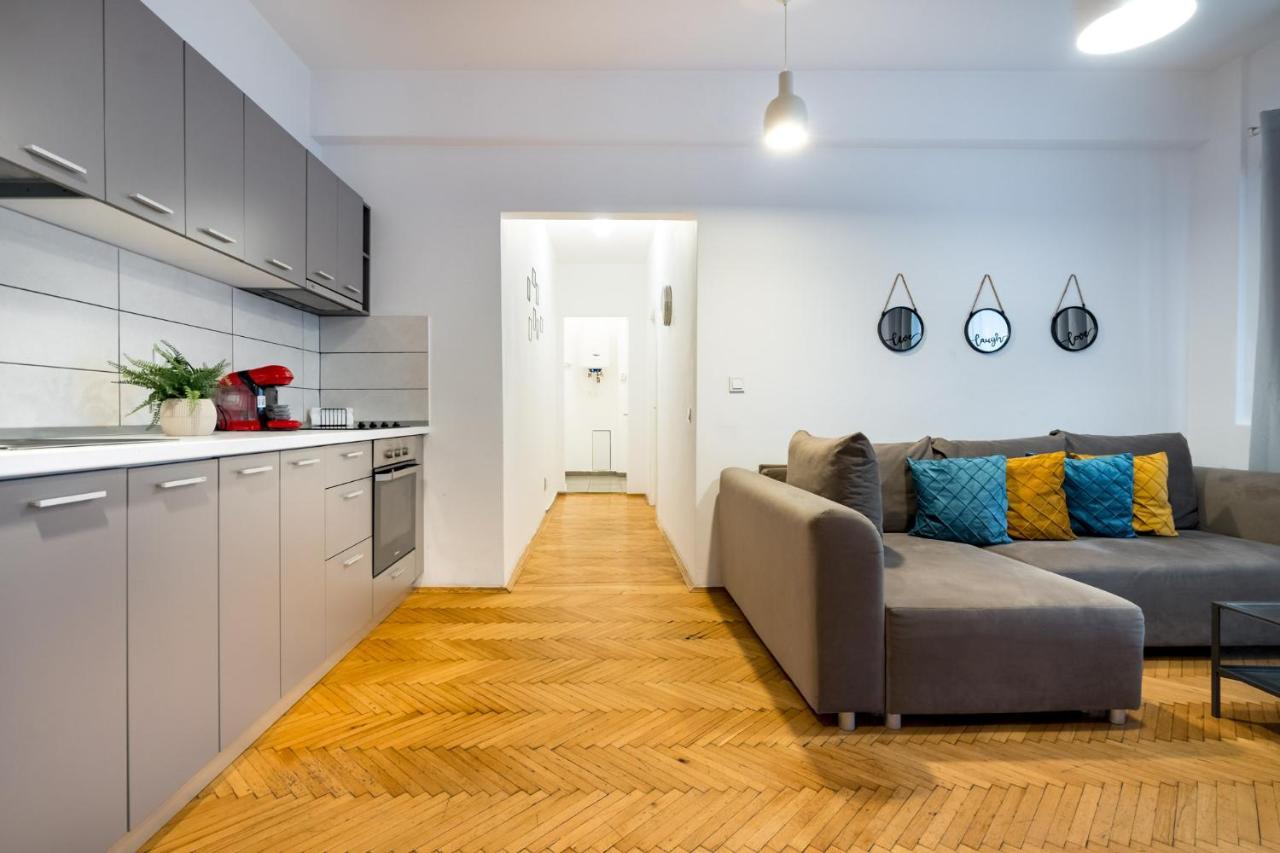 בוקרשט Aonia 2Bdr Apartment - P-Ta Romana View מראה חיצוני תמונה