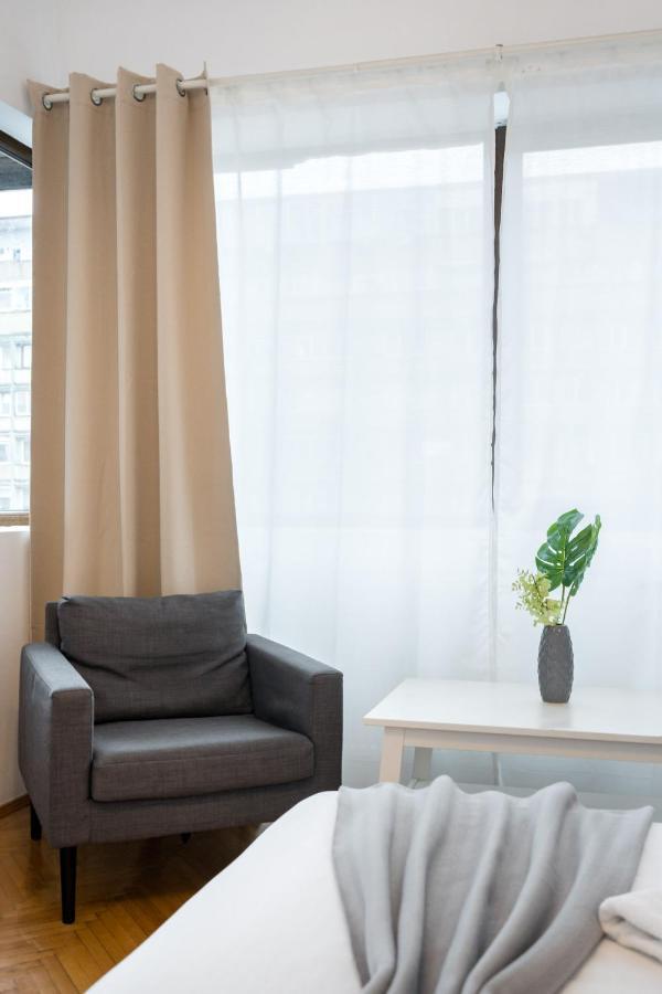 בוקרשט Aonia 2Bdr Apartment - P-Ta Romana View מראה חיצוני תמונה