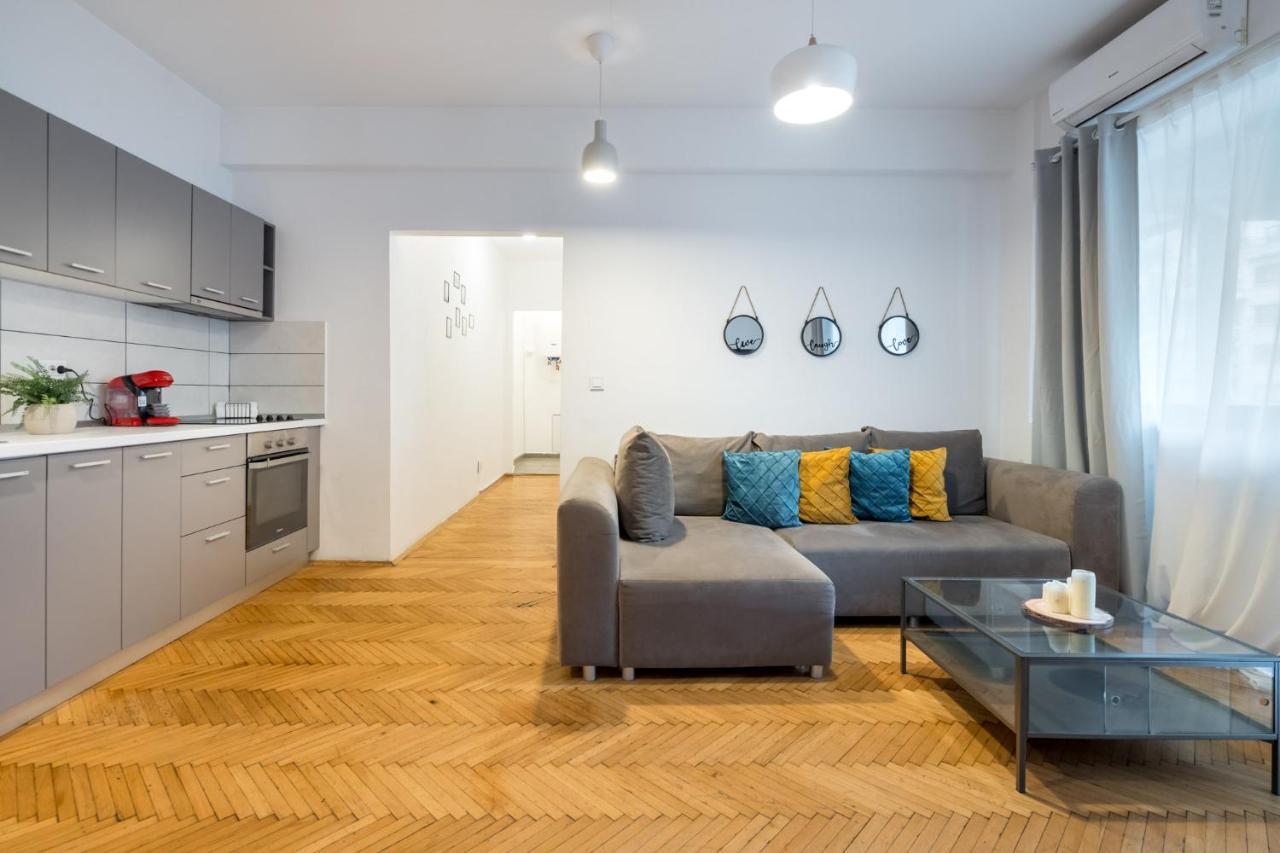 בוקרשט Aonia 2Bdr Apartment - P-Ta Romana View מראה חיצוני תמונה
